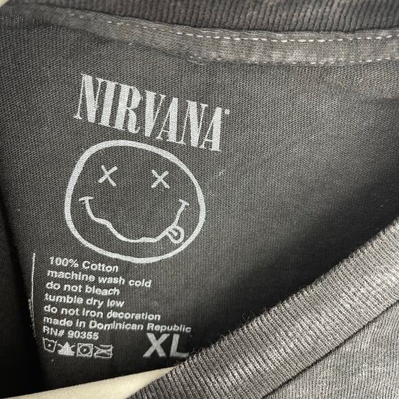 Nirvana In Utero Black Acid Wash Graphic Band Tee XL NWOT - Picture 4 of 7